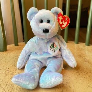 Four Seasons Hotel Collectible Beanie Baby— Issy